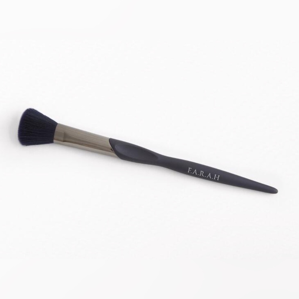 FARAH Contour 218M Brush